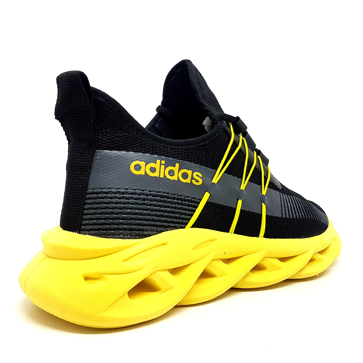 adidas yeezy maverick feminino